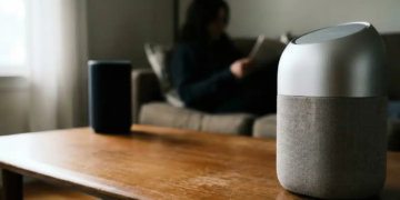 OpenAI y Jony Ive confirman su primer altavoz con IA: ¿El fin de Alexa y Google Home?